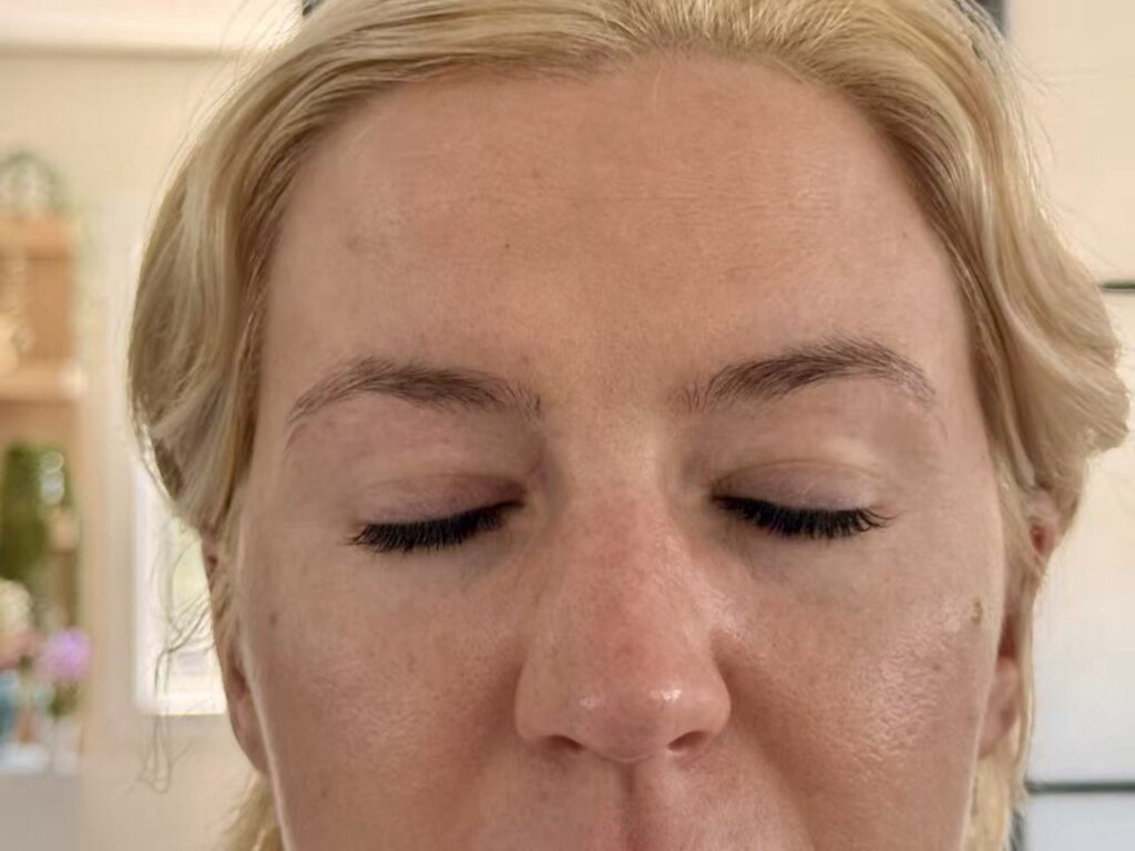 Feathering Eyelash